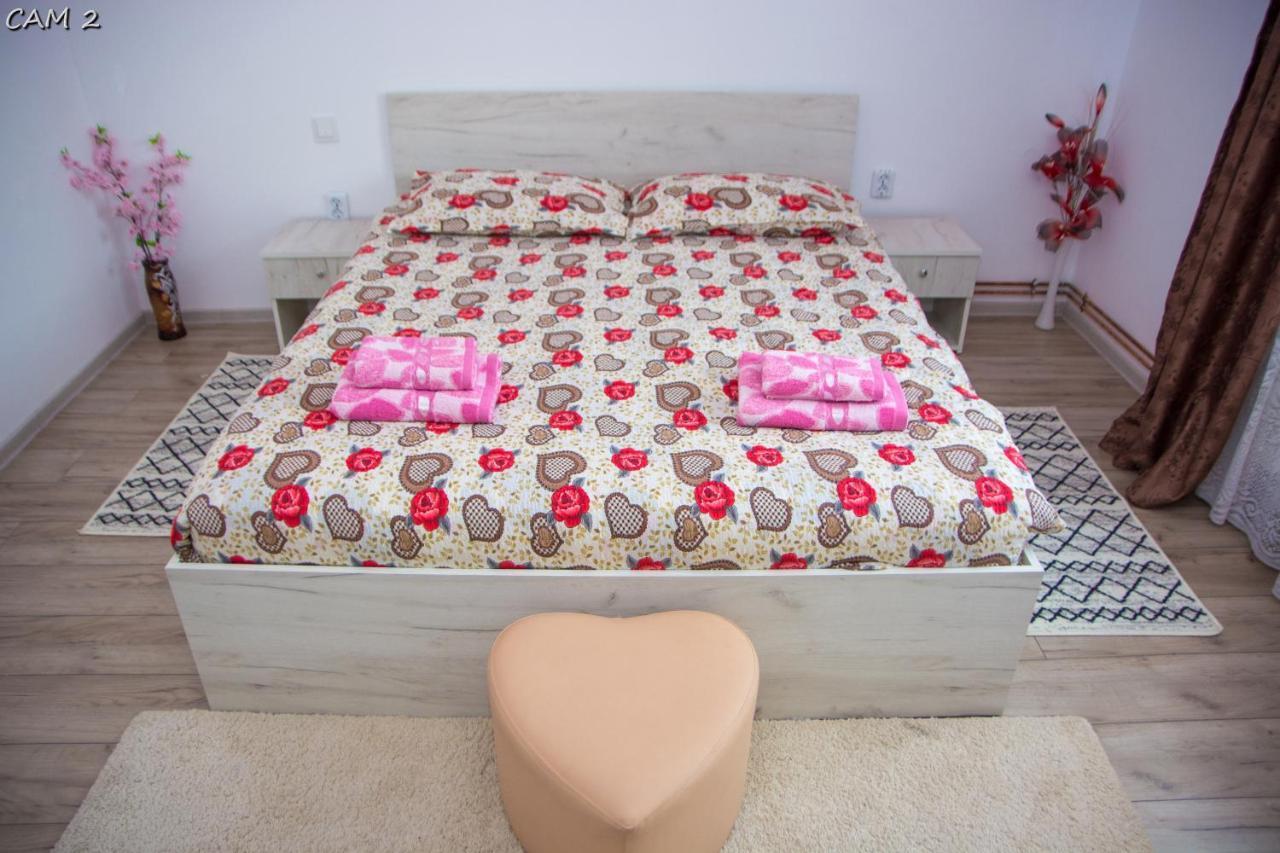 Casa Stefania 1 Apartment คาลิมาเนช ภายนอก รูปภาพ